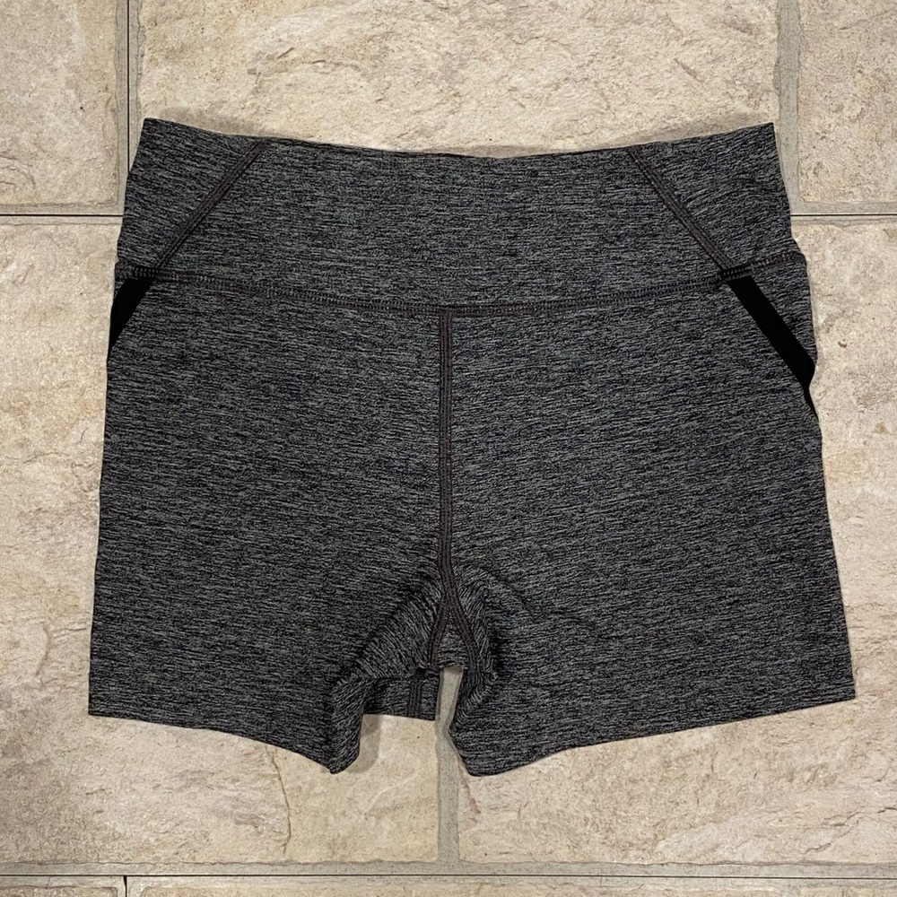 NWOT North Face spandex shorts - Picture 6 of 7